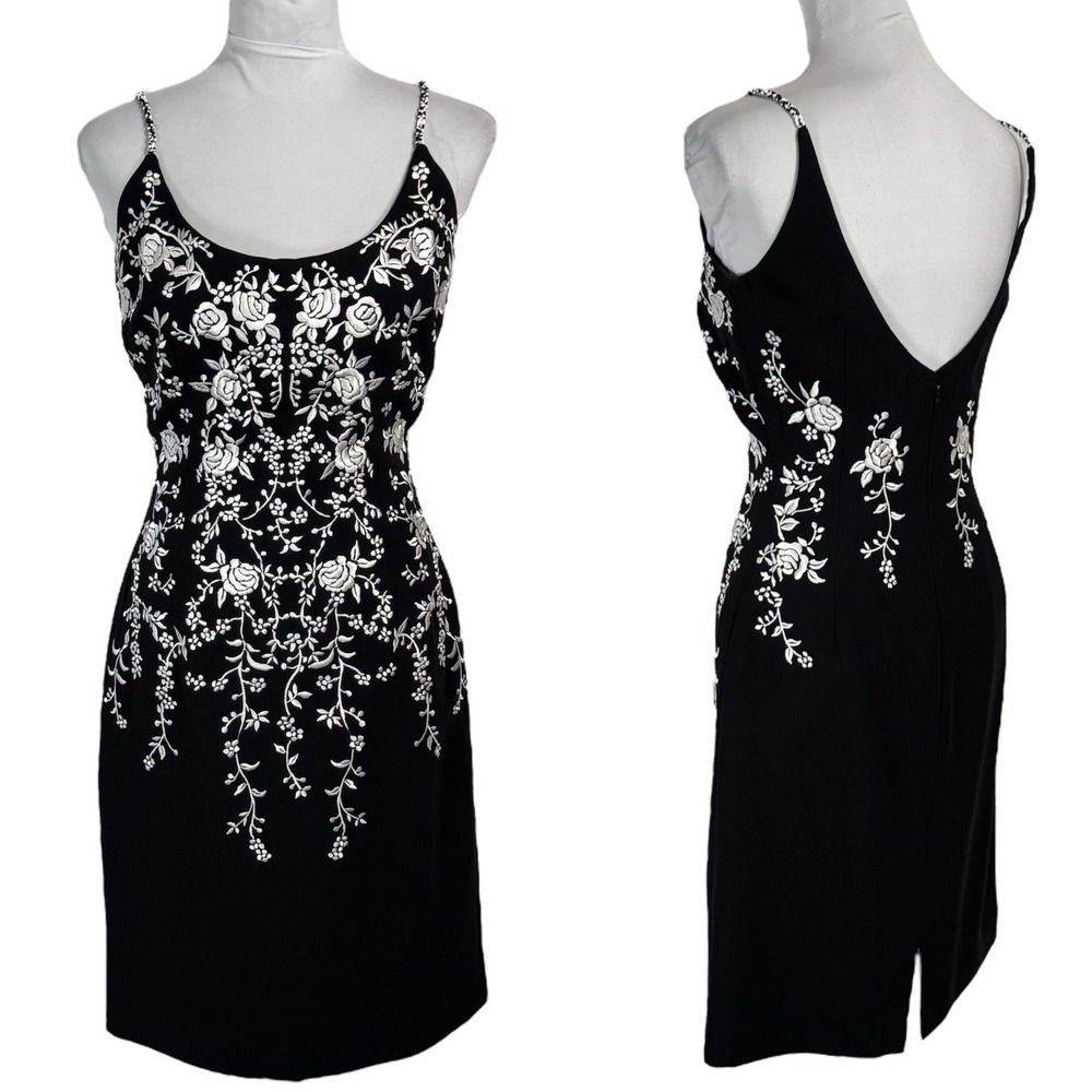 Y2K Maggy London Floral Embroidered Cocktail Dress‎ 4 Fits 2 Beaded Sexy LBD VTG
